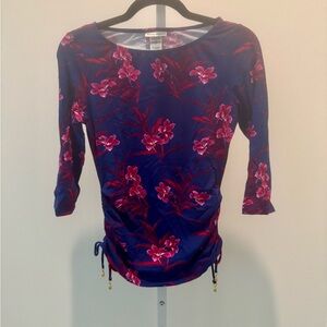Tommy Bahama Blue and Red Ruched 3/4 Sleeve Blouse